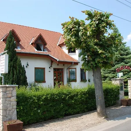 Penzion Emil Porta Balatongyörök