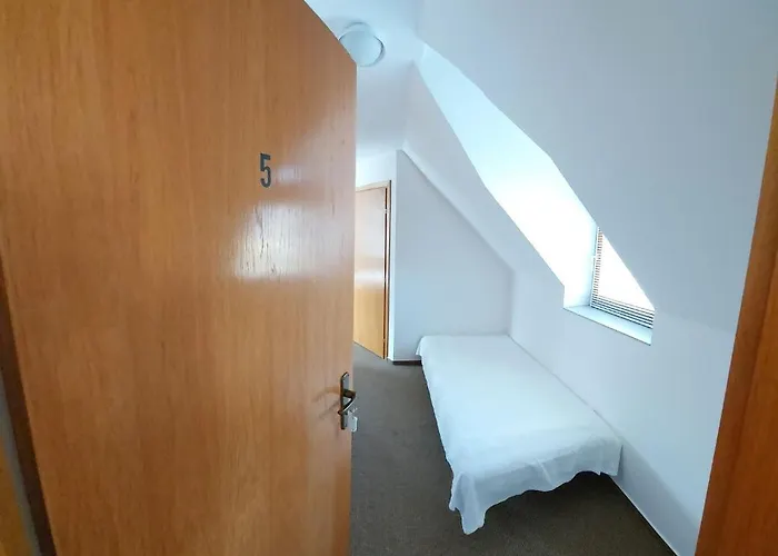 Konukevi Emil Porta 3*
